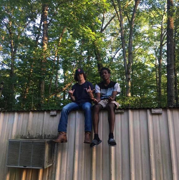 Meet your Posher, Hunter - Picture 1 of 1